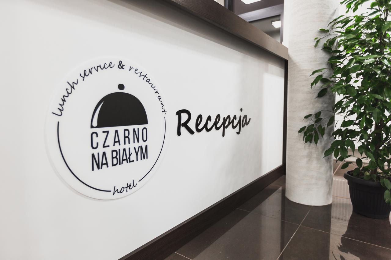 Czarno Na Bialym Hotel Kraków Eksteriør billede